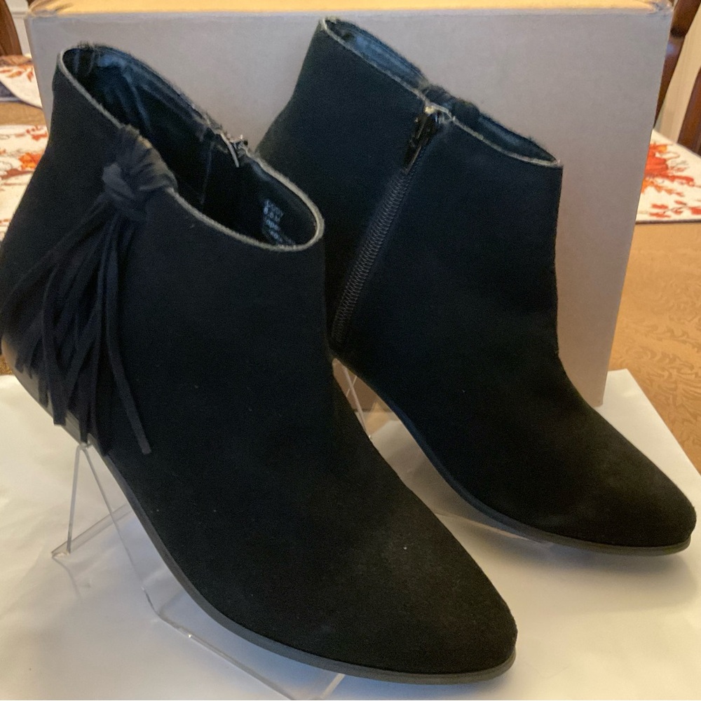 Coconuts by Matisse CODY Black Suede Tassel Ankle Booties 8.5M